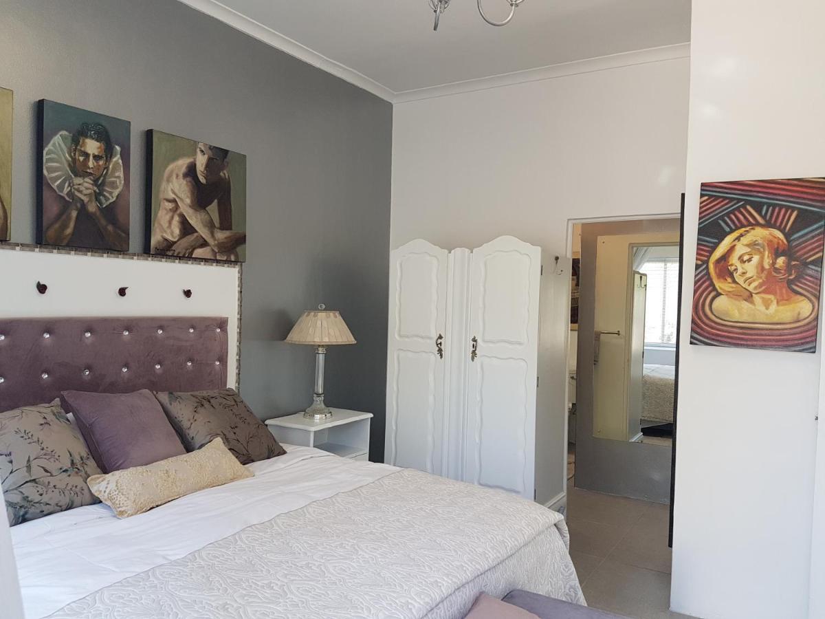 Somerset West Garden Apartments 1 Екстериор снимка