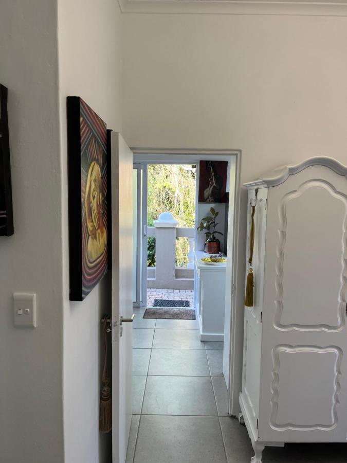 Somerset West Garden Apartments 1 Екстериор снимка