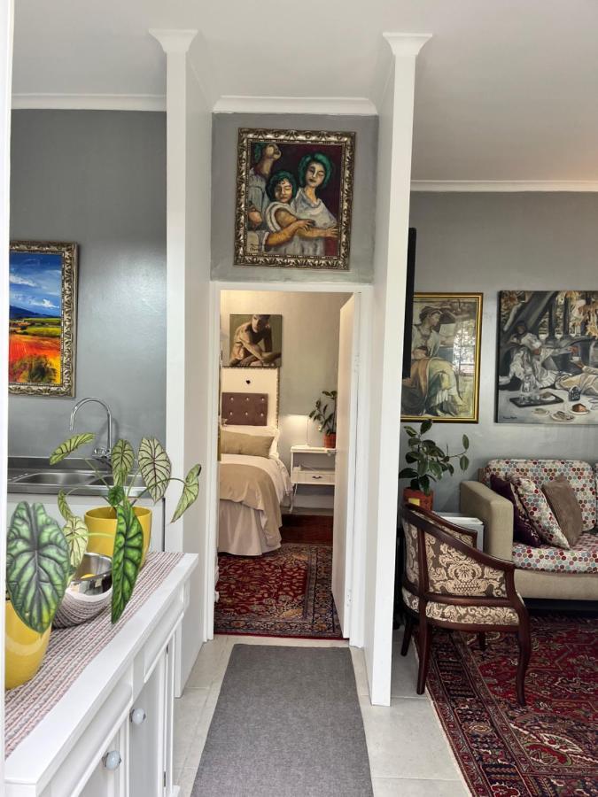 Somerset West Garden Apartments 1 Екстериор снимка
